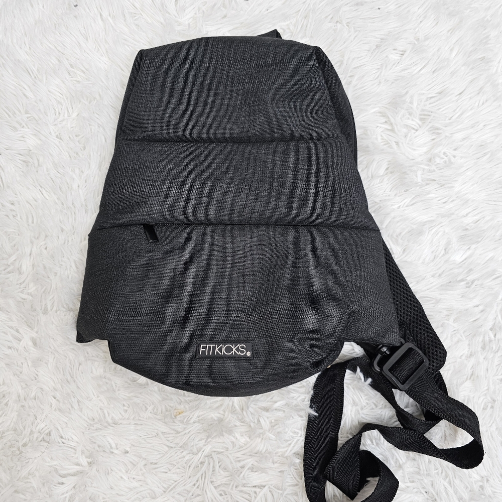 Fitkicks sling bag/Backpack.